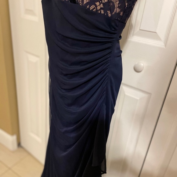 Betsy & Adam women’s Petite Lace-bodice long dress - Picture 5 of 5